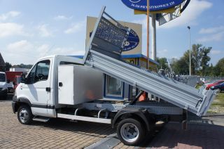 Renault Mascott